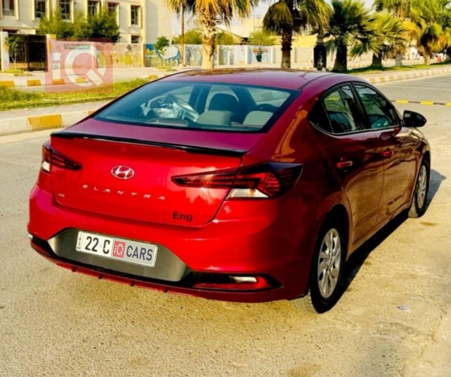 هيونداي النترا